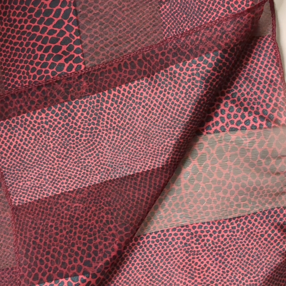 Vintage 80s Liz Claiborne Sheer Burgundy Scarf Preppy Old Money 20" Square - Picture 9 of 12
